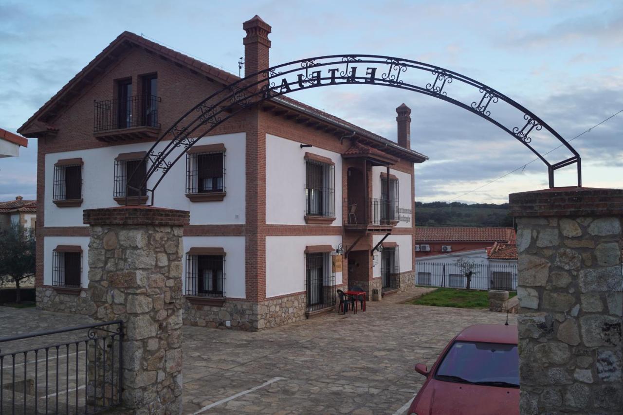 Apartamentos Rurales Monfraguee Torrejón el Rubio Kültér fotó