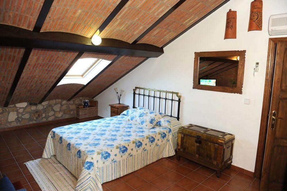 Apartamentos Rurales Monfraguee Torrejón el Rubio Kültér fotó