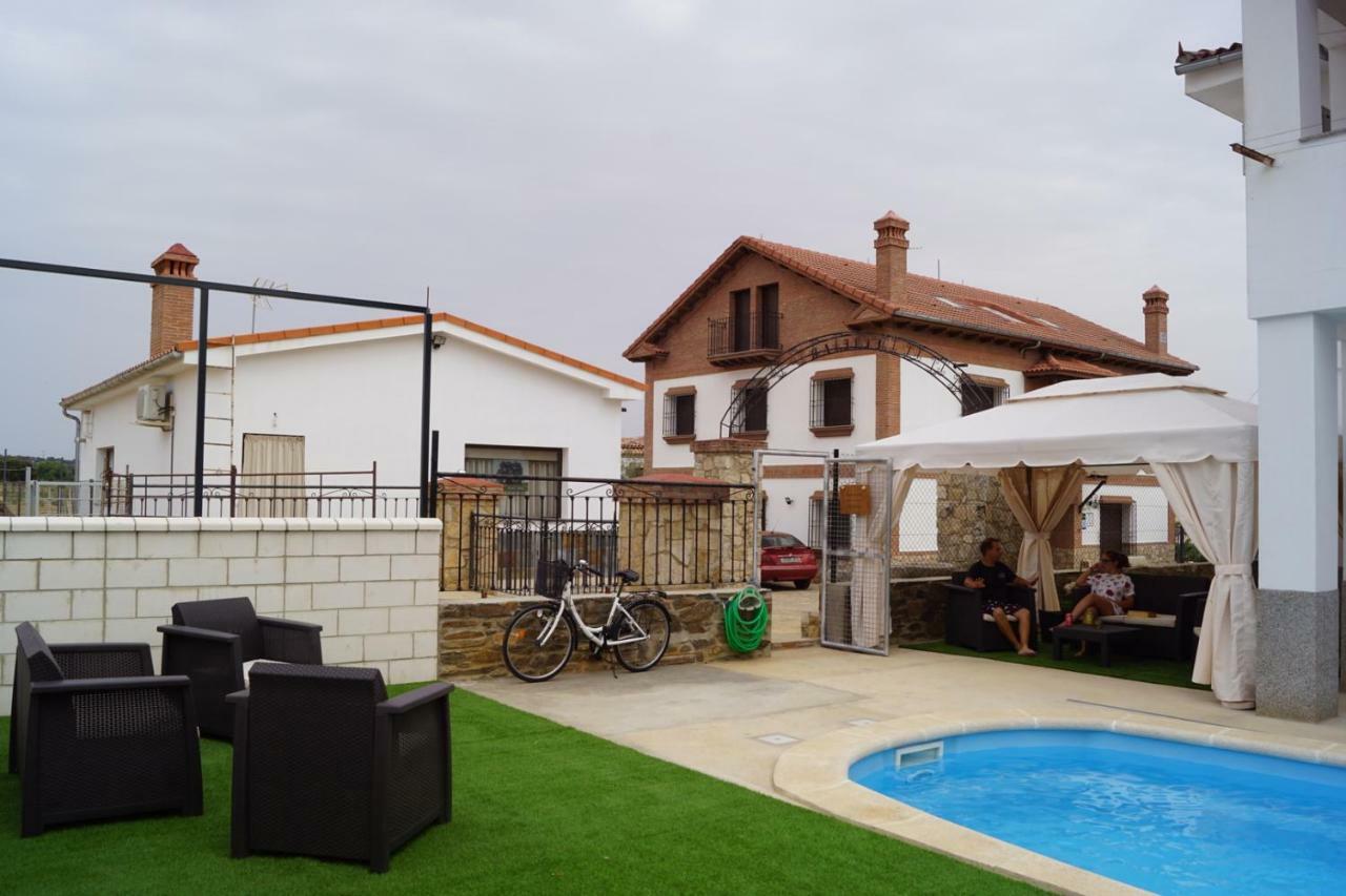 Apartamentos Rurales Monfraguee Torrejón el Rubio Kültér fotó